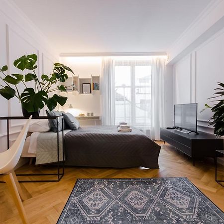 Old Town Premium Queen'S Apartments Krakow Luaran gambar
