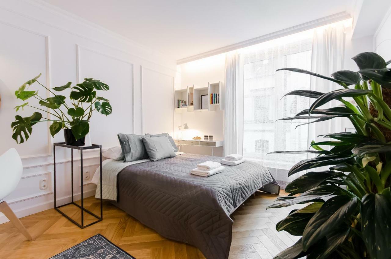Old Town Premium Queen'S Apartments Krakow Luaran gambar